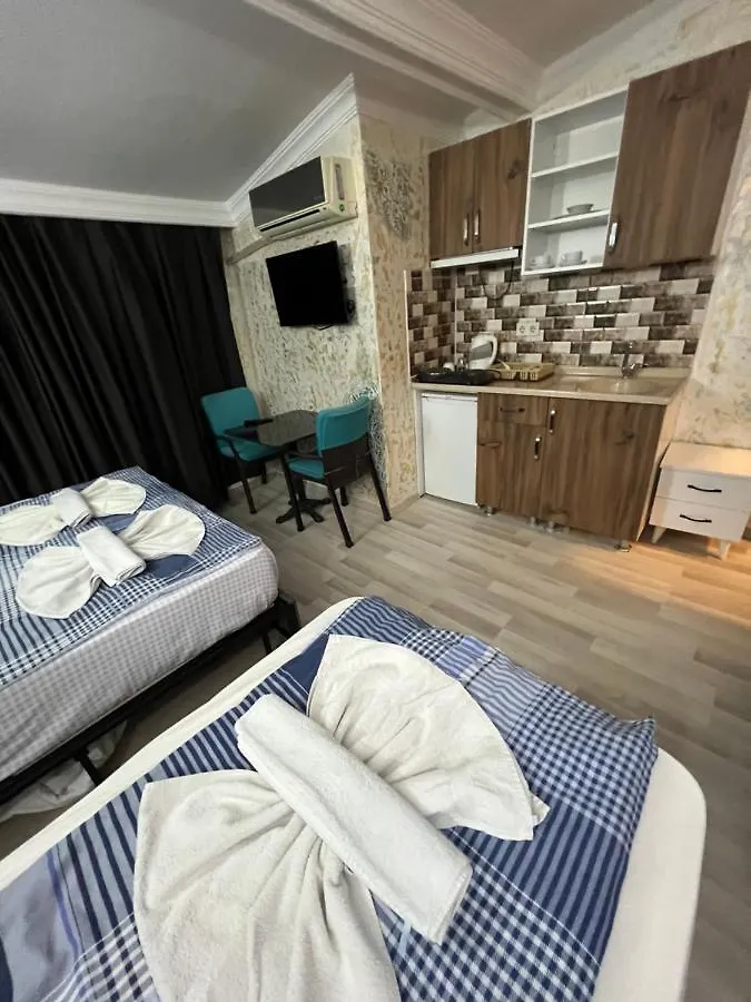 Sophia Suites Metin contacts